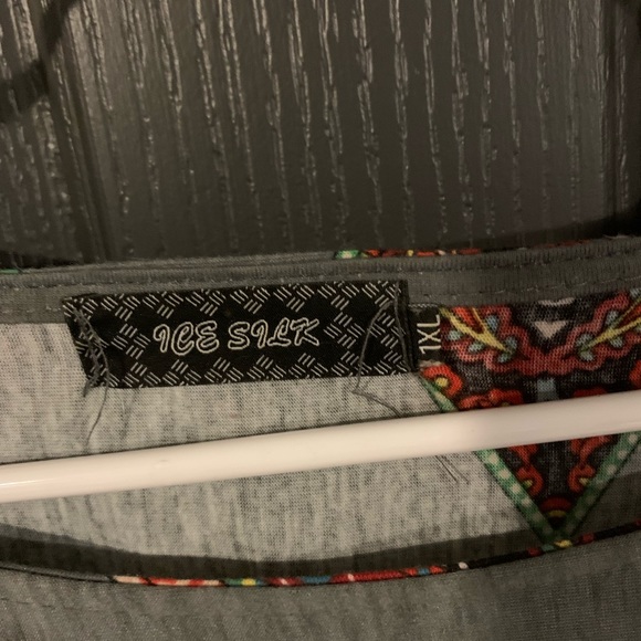 ICE Silk Ladies Dress - Picture 3 of 3